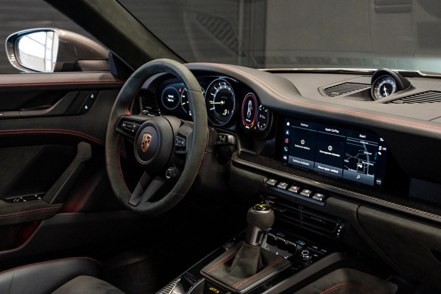Porsche 911 4.0 GT3 *Keramisch / FULL BODY PPF / Vierwielbesturing / BOSE / Hefsysteem-vooras / Clubsport-pakket / Sportuitlaat-systeem / Carbon*