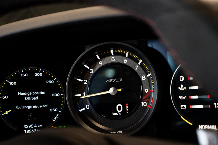 Porsche 911 4.0 GT3 *Keramisch / FULL BODY PPF / Vierwielbesturing / BOSE / Hefsysteem-vooras / Clubsport-pakket / Sportuitlaat-systeem / Carbon*