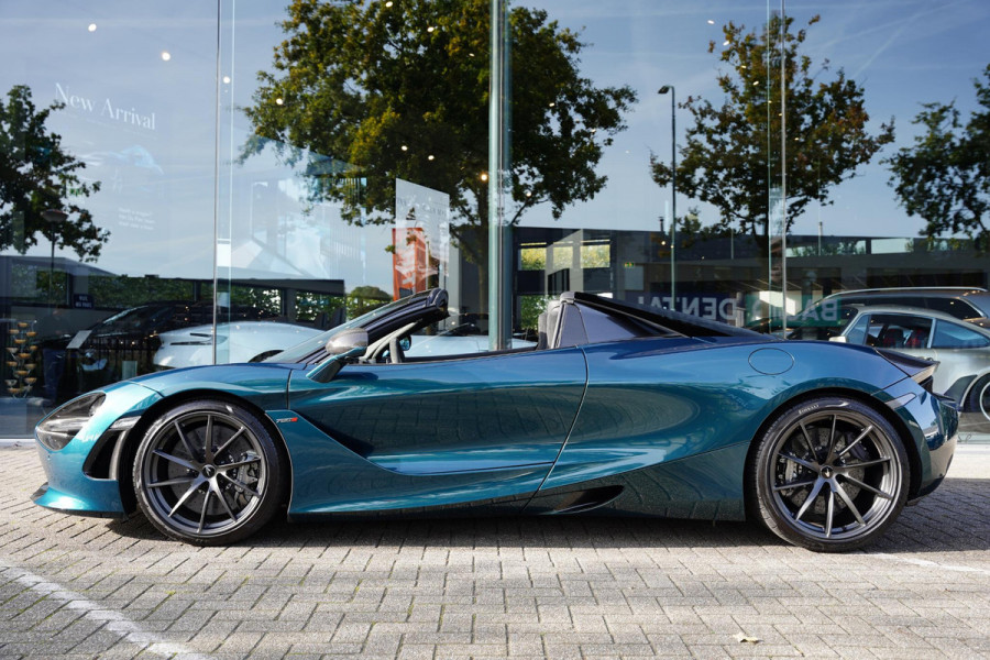 McLaren 720S Spider / FULL CARBON / LIFT / MSO