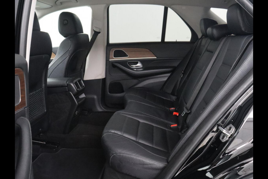 Mercedes-Benz GLE 350 e 4MATIC | SOH 96.4% | Leder | Trekhaak | Sfeerverlichting | Camera | Park assist | Full LED | Stoelverwarming | Cruise control | Navigatie |