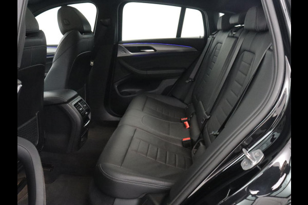 BMW X4 xDrive20i High Executive Edition M-sport | Panoramadak | Leder | Trekhaak | Camera | Sfeerverlichting | Stoelverwarming | Full LED | Climate control | Park assist | Cruise control |