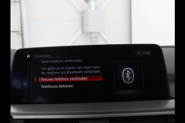 BMW X4 xDrive20i High Executive Edition M-sport | Panoramadak | Leder | Trekhaak | Camera | Sfeerverlichting | Stoelverwarming | Full LED | Climate control | Park assist | Cruise control |