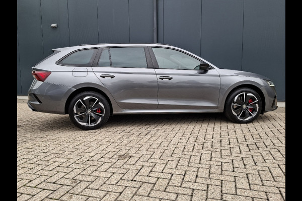 Škoda Octavia 1.4 TSI * RS iV * Navigatiesysteem * Parkeercamera * Stoelverwarming * Head up display *