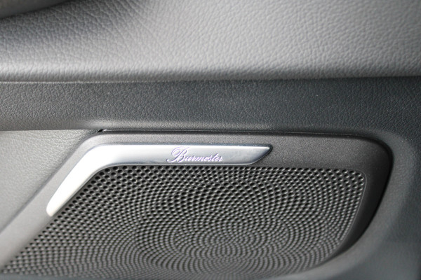 Mercedes-Benz V-Klasse 250d / XXL / DC / Luchtvering / Burmester / 2x Elec Schuifdeur / 360 Camera / Vol Opties / NIEUWSTAAT