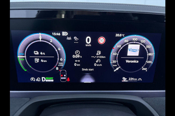 Volkswagen Passat Variant 1.5 eHybrid R-Line Edition 272 pk Automaat (DSG) | Verlengde garantie | Navigatie | Panoramadak | Trekhaak (wegklapbaar) | Lederen bekleding | Rondomzicht camera | Stoelverwarming/ventilatie |  R-Line |