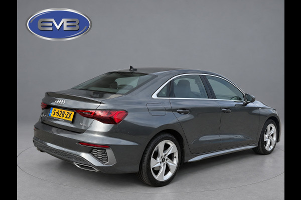 Audi A3 Limousine 30 TFSI automaat S edition, 2 X S-LINE, digitaal cockpit,1 e eigenaar, NL auto met nap