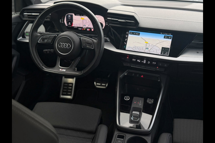 Audi A3 Limousine 30 TFSI automaat S edition, 2 X S-LINE, digitaal cockpit,1 e eigenaar, NL auto met nap