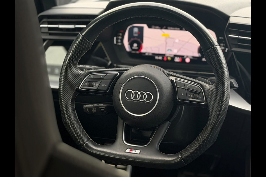Audi A3 Limousine 30 TFSI automaat S edition, 2 X S-LINE, digitaal cockpit,1 e eigenaar, NL auto met nap