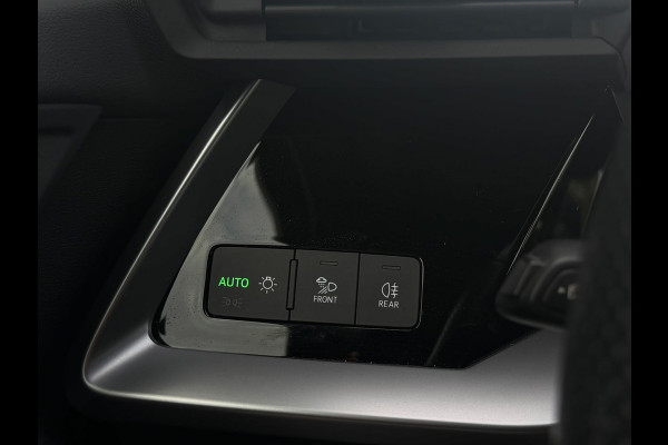 Audi A3 Limousine 30 TFSI automaat S edition, 2 X S-LINE, digitaal cockpit,1 e eigenaar, NL auto met nap
