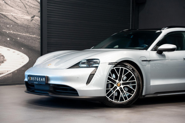Porsche Taycan Sport Turismo 93 kWh *BOSE / Panorama / 18-wegs Sportstoelen / Warmtepomp / Memory / Electric Sport Sound*