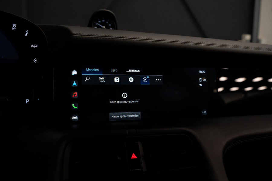 Porsche Taycan Sport Turismo 93 kWh *BOSE / Panorama / 18-wegs Sportstoelen / Warmtepomp / Memory / Electric Sport Sound*