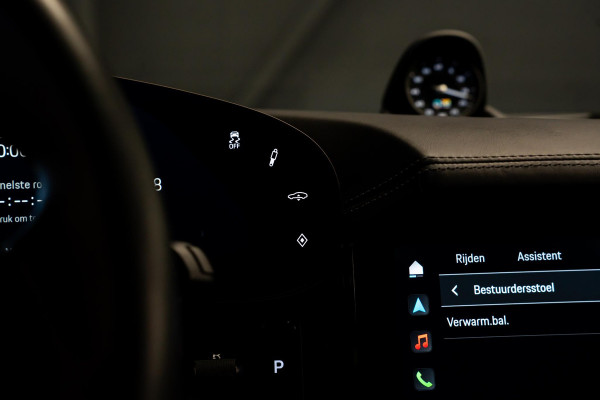 Porsche Taycan Sport Turismo 93 kWh *BOSE / Panorama / 18-wegs Sportstoelen / Warmtepomp / Memory / Electric Sport Sound*
