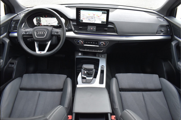 Audi Q5 55 TFSI e S-Line 367 Pk Quantum Grey Exclusive Pano Luchtvering ACC Sfeer 20 Inch