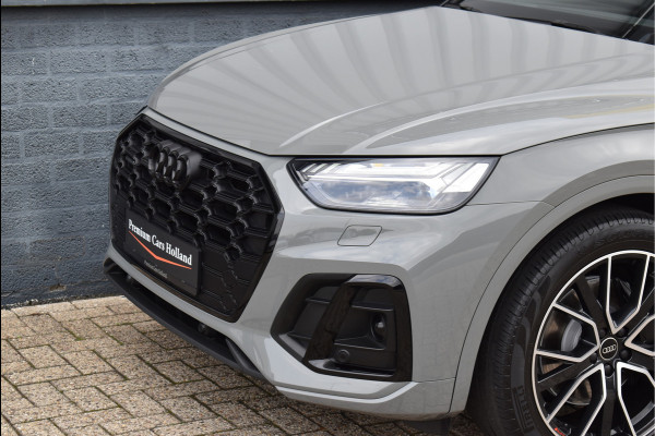 Audi Q5 55 TFSI e S-Line 367 Pk Quantum Grey Exclusive Pano Luchtvering ACC Sfeer 20 Inch