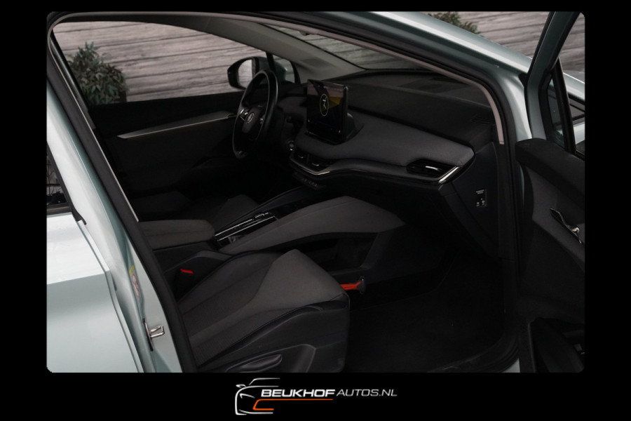 Škoda ENYAQ iV 60 Leer Carplay Trekhaak Cruise Soh 92.4%