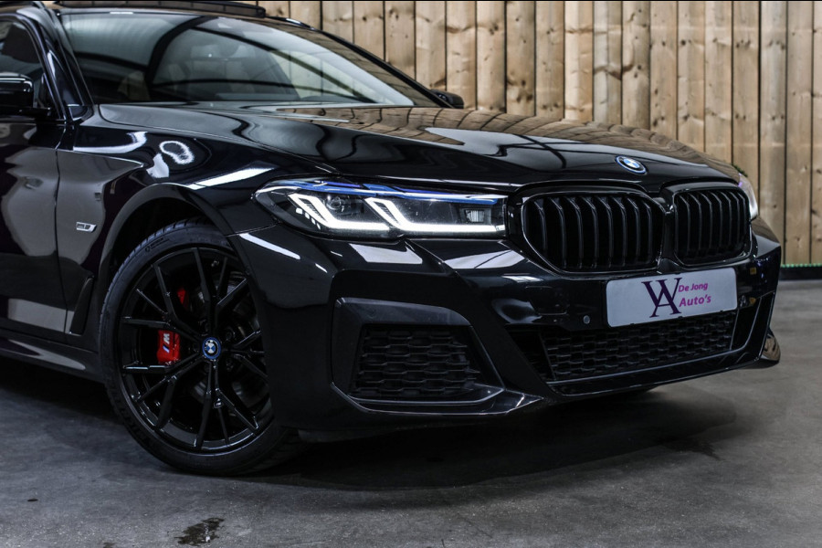 BMW 5 Serie Touring 530e xDrive M-Sport *Pano*Stoelventilatie*Laser*Head-Up*Camera*