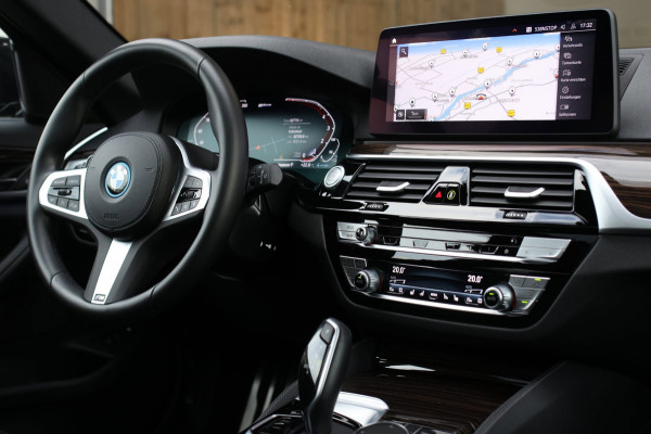 BMW 5 Serie Touring 530e xDrive M-Sport *Pano*Stoelventilatie*Laser*Head-Up*Camera*