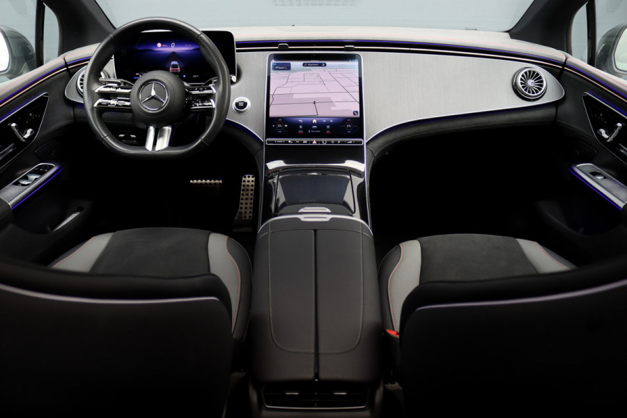 Mercedes-Benz EQE 300 AMG Line 90 kWh | Luchtvering | Distronic | Panoramadak | Memory | Warmtepomp | Keyless Go | Camera | Dodehoekassistent |
