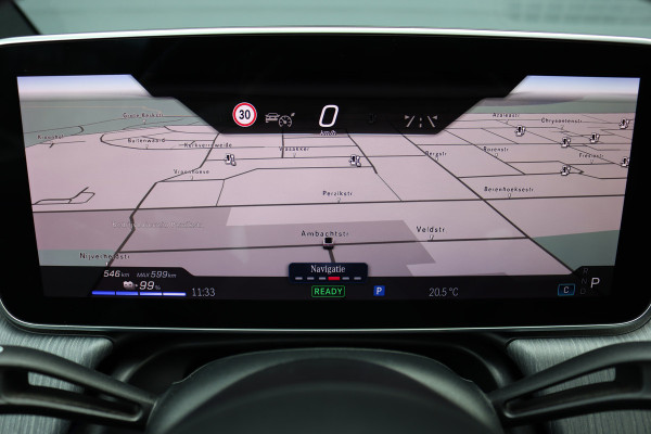 Mercedes-Benz EQE 300 AMG Line 90 kWh | Luchtvering | Distronic | Panoramadak | Memory | Warmtepomp | Keyless Go | Camera | Dodehoekassistent |
