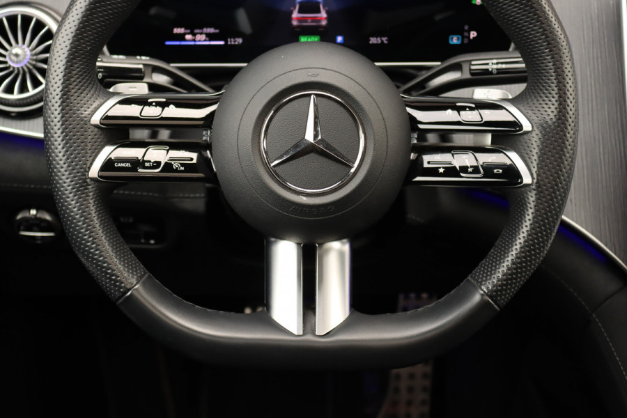 Mercedes-Benz EQE 300 AMG Line 90 kWh | Luchtvering | Distronic | Panoramadak | Memory | Warmtepomp | Keyless Go | Camera | Dodehoekassistent |