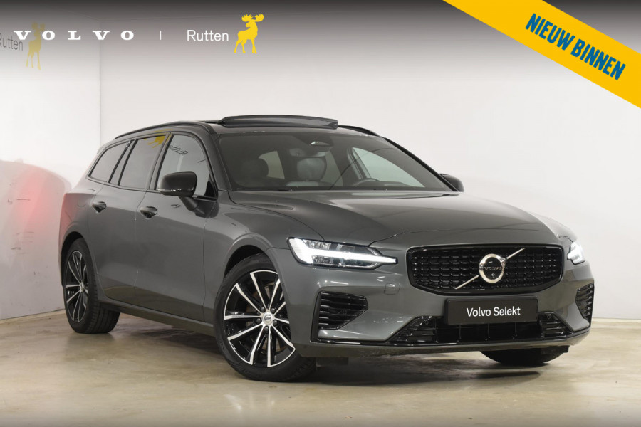 Volvo V60 T8 455PK Plug-in hybrid AWD Plus Dark / Adaptive Cruise Control / 360 Camera / Harman Kardon / Head-up display / Panorama schuifdak / Stoel- en stuurverwarming / Stoelverwarming achter / Trekhaak elektrisch wegklapbaar / Elektrische stoelen met geheugen
