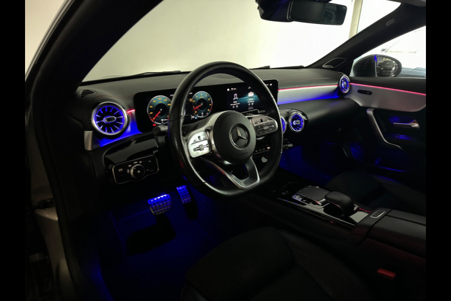 Mercedes-Benz CLA-Klasse 220 4MATIC AMG Pano|Burmester|Dodehoek