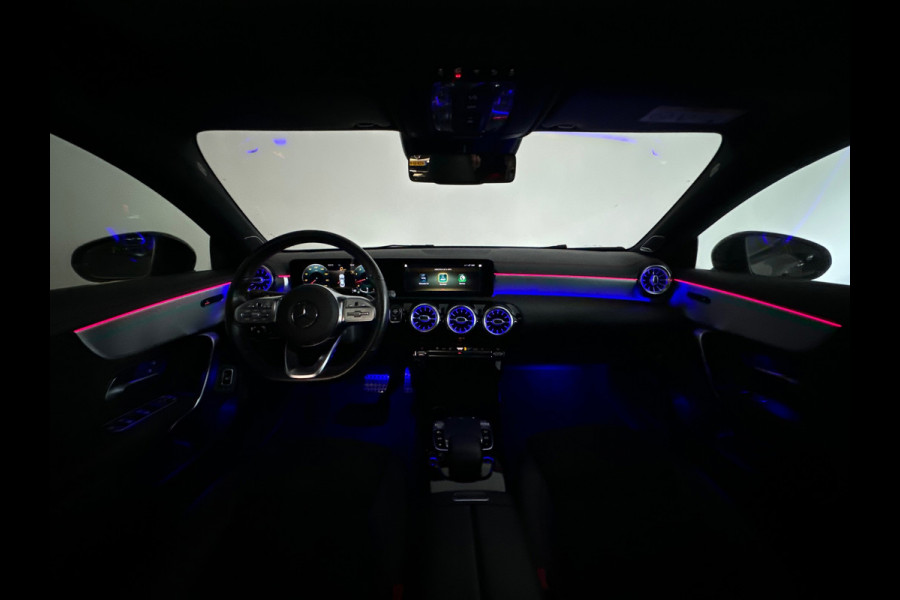 Mercedes-Benz CLA-Klasse 220 4MATIC AMG Pano|Burmester|Dodehoek
