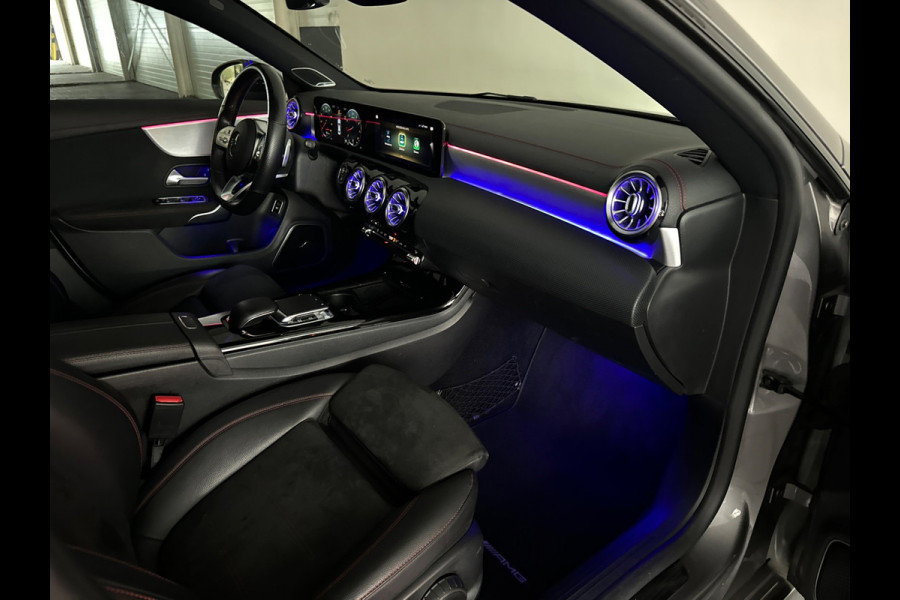 Mercedes-Benz CLA-Klasse 220 4MATIC AMG Pano|Burmester|Dodehoek