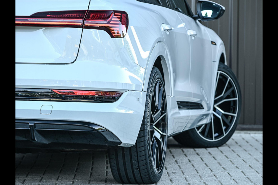 Audi e-tron Sportback 50 quattro S edition 71 kWh | NL-Auto | Panoramadak | B&O | Camera | Memory Seat | Luchtvering | Adaptive Cruise | Stoelverwarming |