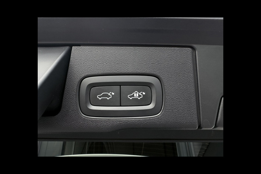 Volvo XC60 2.0 T6 Plug-in hybrid AWD R-Design 340PK|Facelift|Pano|Head up|Memory|Harman Kardon|Keyless|Trekhaak|Camera|21 inch|