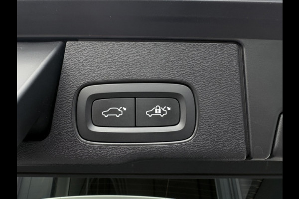 Volvo XC60 2.0 T6 Plug-in hybrid AWD R-Design 340PK|Facelift|Pano|Head up|Memory|Harman Kardon|Keyless|Trekhaak|Camera|21 inch|