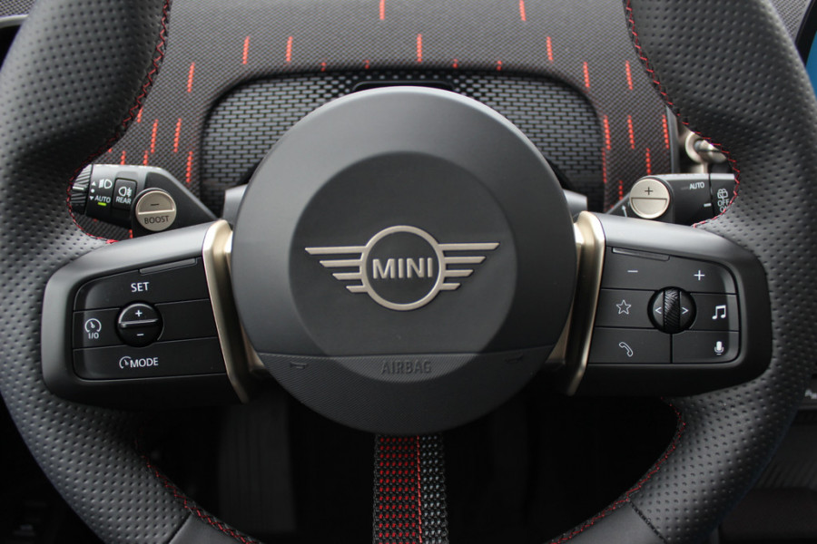 MINI Countryman 1.5 C John Cooper Works XL / Trekhaak / Panoramadak / 360Camera / Head-up / Harman Kardon / 20'' / Leder / Sfeerverlichting / LED / CarPlay / Dodehoek / DAB / ACC