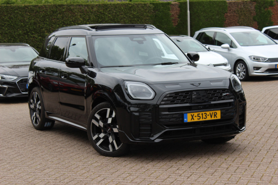 MINI Countryman 1.5 C John Cooper Works XL / Trekhaak / Panoramadak / 360Camera / Head-up / Harman Kardon / 20'' / Leder / Sfeerverlichting / LED / CarPlay / Dodehoek / DAB / ACC