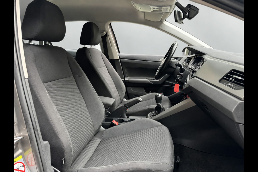 Volkswagen Polo TSI 95PK COMFORTLINE BUSINESS CARPLAY/ACC/PDC/NAVIGATIE