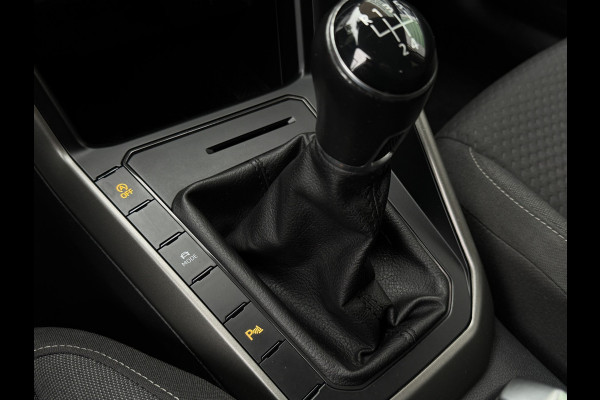 Volkswagen Polo TSI 95PK COMFORTLINE BUSINESS CARPLAY/ACC/PDC/NAVIGATIE