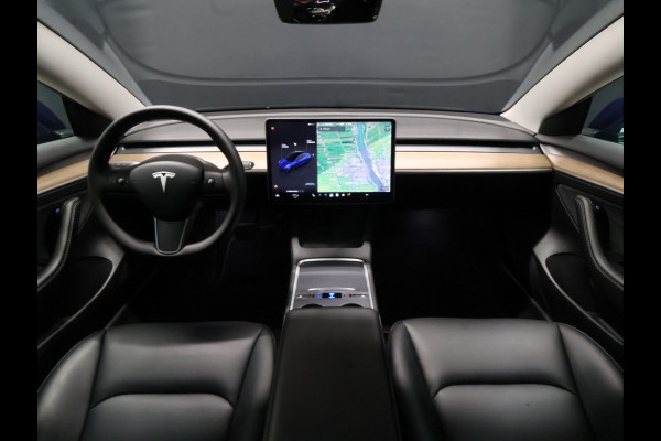 Tesla Model 3 Long Range RWD 75 kWh [SOH 95%, PANORAMADAK, STOELVERWARMING V+A, STUURWIEL VERWARMING, CAMERA, ELEKTRISCH VERSTELBARE STOELEN, ELEKTRISCH ACHTERLKLEP, SELF DRIVING BETA, NAVIGATIE, BLUETOOTH, CLIMATE CONTROL,