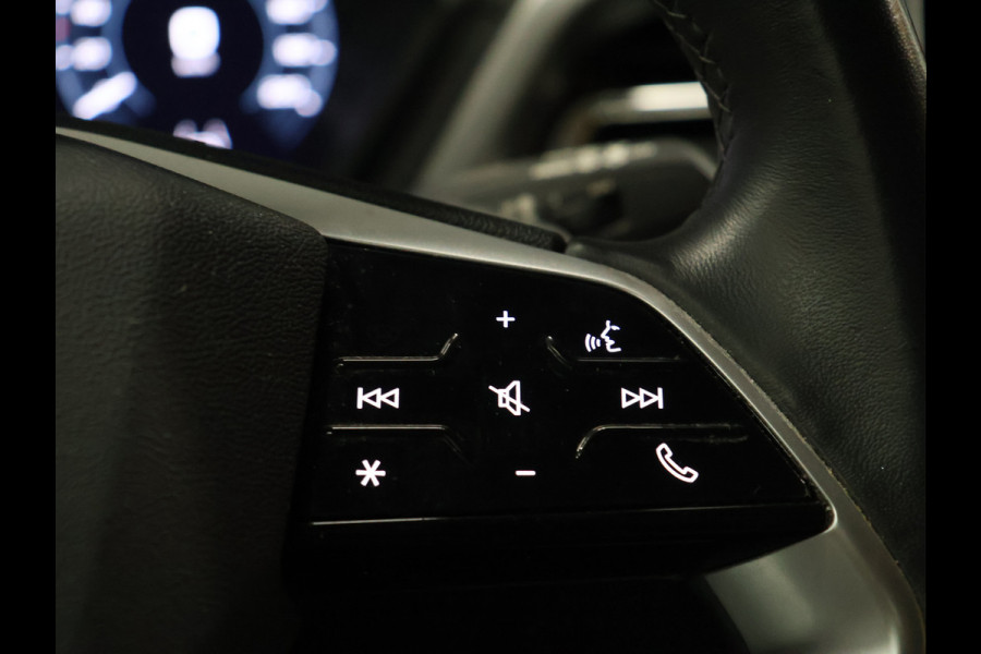 Audi Q4 e-tron 40 Launch edition Advanced 77 kWh [SOH 92%, SONOS, MATRIX LED, APPLE CARPLAY, ANDROID, STOELVERWARMING, ELEKTRISCHE ACHTERKLEP, CRUISE CONTROL, PDC V+A, GROOT NAVIGATIE, DIGITAL DASH, CLIMATE, 20 INCH, NIEUWSTAAT]