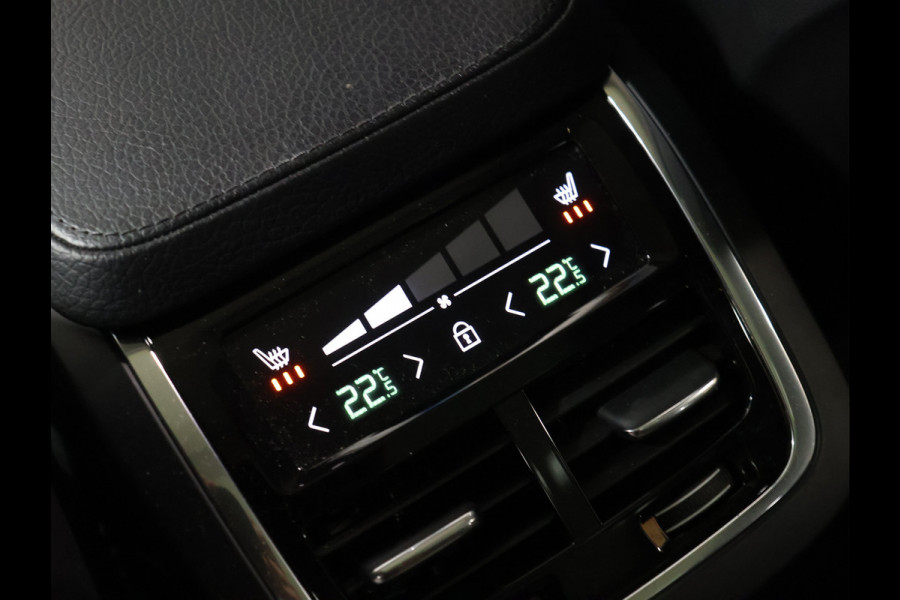 Volvo XC90 2.0 T8 Recharge AWD Inscription Expression [SCHUIFKANTELDAK, HARMAN/KARDON, ADAPTIVE CRUISE, APPLE CARPLAY, ANDROID, 7-PERSOONS, VOL LEDER, STOELVERWARMING, STUURVERWARMING, 360º CAMERA, KEYLESS, LED, PDC V+A, GROOT NAVIGATIE, DIGITAL