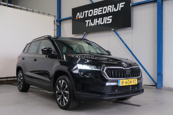 Škoda Karoq 1.5 TSI ACT Business Edition Plus Automaat - N.A.P. Airco, Cruise, Navi, Camera, PDC.