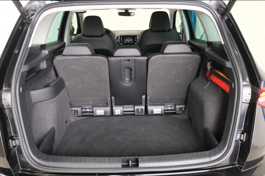 Škoda Karoq 1.5 TSI ACT Business Edition Plus Automaat - N.A.P. Airco, Cruise, Navi, Camera, PDC.