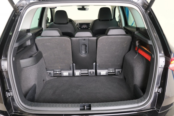 Škoda Karoq 1.5 TSI ACT Business Edition Plus Automaat - N.A.P. Airco, Cruise, Navi, Camera, PDC.