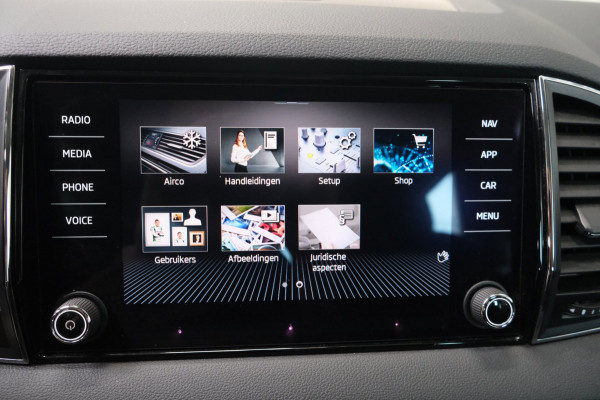 Škoda Karoq 1.5 TSI ACT Business Edition Plus Automaat - N.A.P. Airco, Cruise, Navi, Camera, PDC.