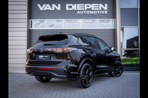 Volkswagen Tiguan 1.5 eTSI 3x R-Line Edition | Pano | Memory | Trekhaak l HUD