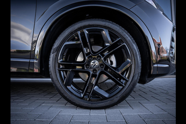 Volkswagen Tiguan 1.5 eTSI 3x R-Line Edition | Pano | Memory | Trekhaak l HUD