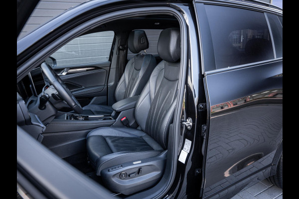 Volkswagen Tiguan 1.5 eTSI 3x R-Line Edition | Pano | Memory | Trekhaak l HUD