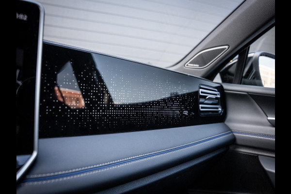 Volkswagen Tiguan 1.5 eTSI 3x R-Line Edition | Pano | Memory | Trekhaak l HUD