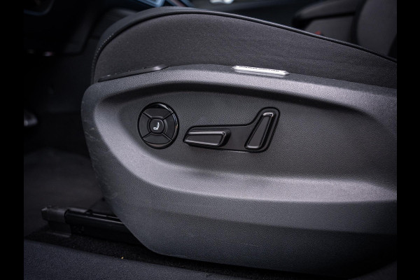 Volkswagen Tiguan 1.5 eTSI 3x R-Line Edition | Pano | Memory | Trekhaak l HUD