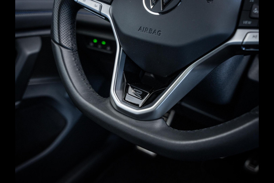 Volkswagen Tiguan 1.5 eTSI 3x R-Line Edition | Pano | Memory | Trekhaak l HUD