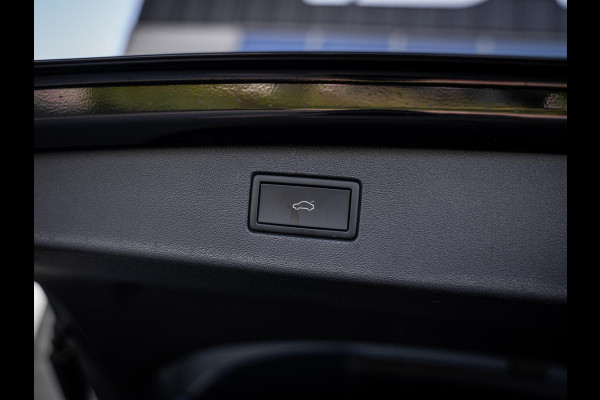 Volkswagen Tiguan 1.5 eTSI 3x R-Line Edition | Pano | Memory | Trekhaak l HUD