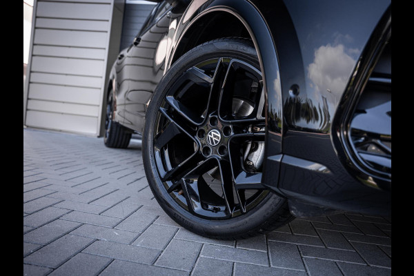 Volkswagen Tiguan 1.5 eTSI 3x R-Line Edition | Pano | Memory | Trekhaak l HUD